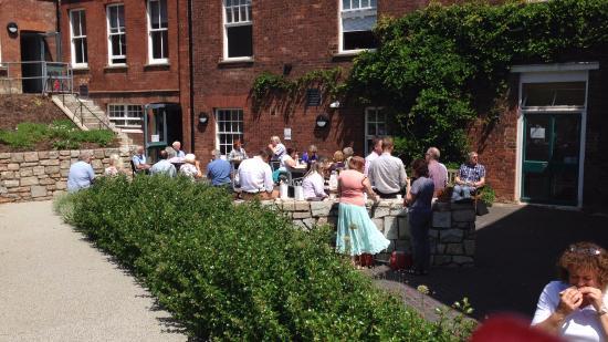 Mulberry Tree Cafe