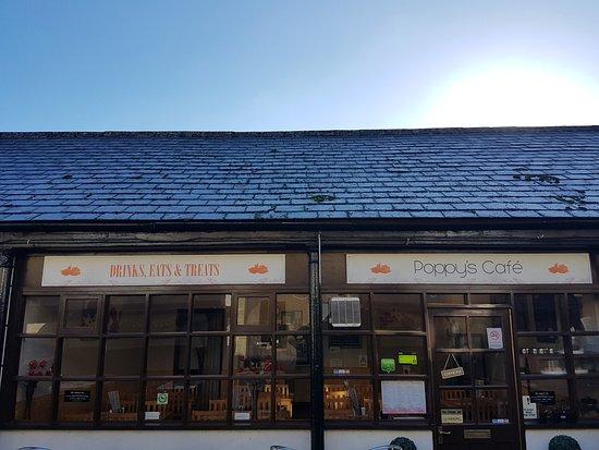 Poppy's Cafe