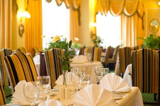 Arlington Restaurant