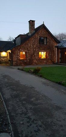 Lakeview Manor