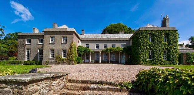 Fursdon House