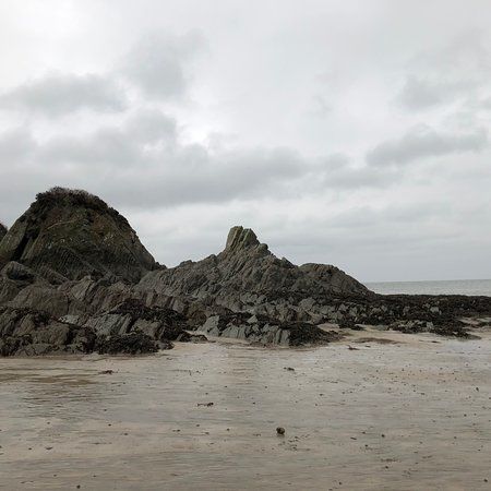 Lee Bay Beaches