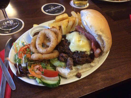 The Queens Arms Slapton